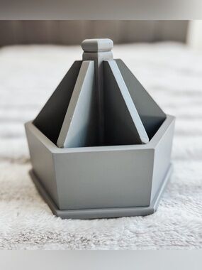 Abrand Gray Hexagonal Jewelry Organizer